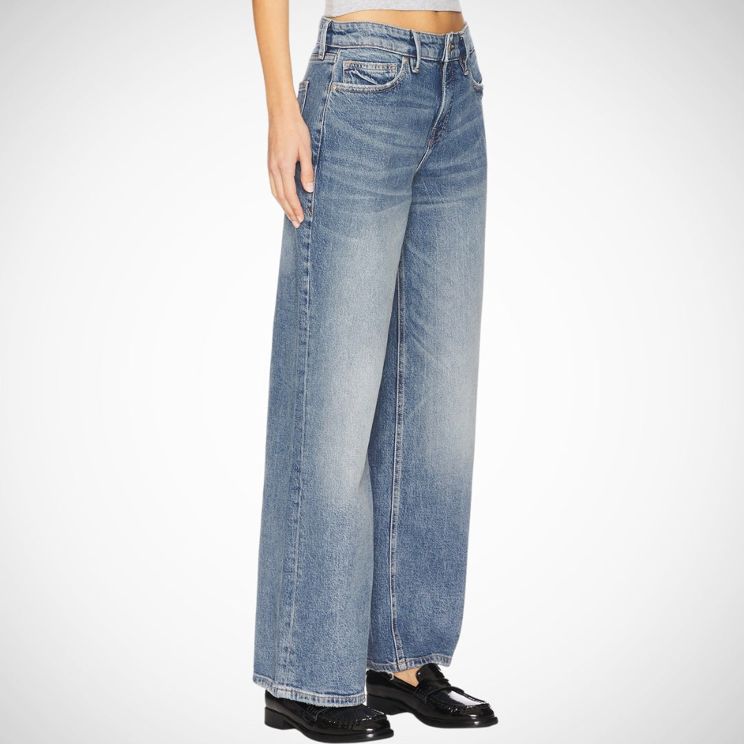 Good Petite Standard Ease Jeans