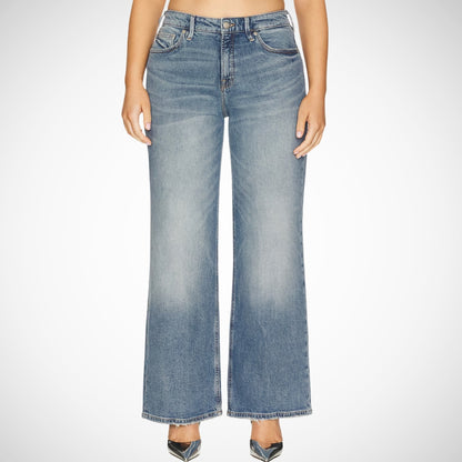 Good Petite Standard Ease Jeans